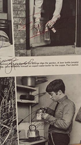Página de revista de autógrafos da banda dos Beatles emoldurada com certificado de autenticidade